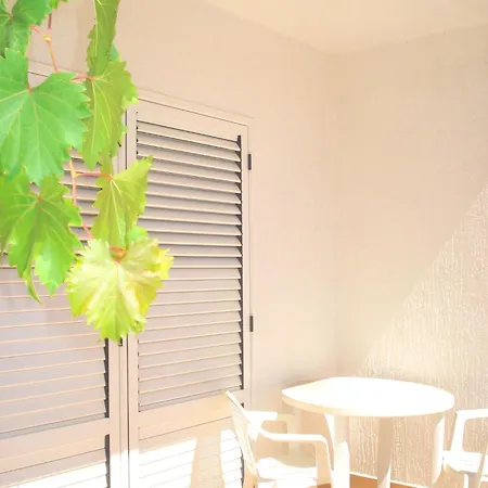 Apartments Nikolas Vodice Exterior photo