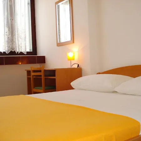 Apartments Nikolas Vodice Room photo