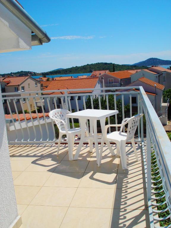 Apartment Nikolas Vodice